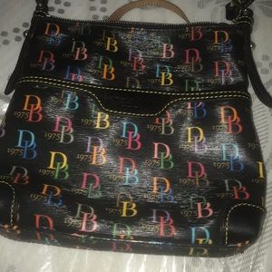 Dooney&bourke